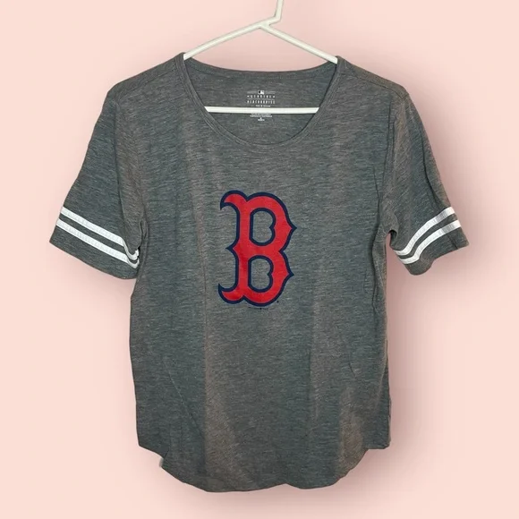 Genuine Merchandise Boston T-Shirt - Picture 1 of 5